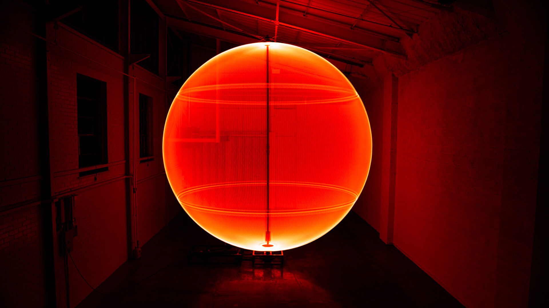 Neon ball