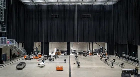 Studio 005